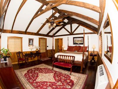 general lodge room view